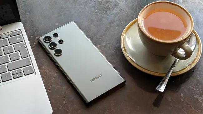 Samsung S24 Ultra Pret si Specificatii